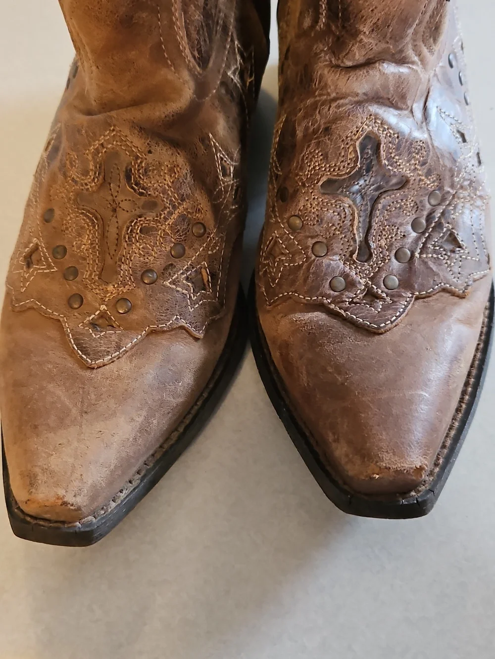 Laredo Western Rust Brown Cowboy Boots - Picture 3 of 15